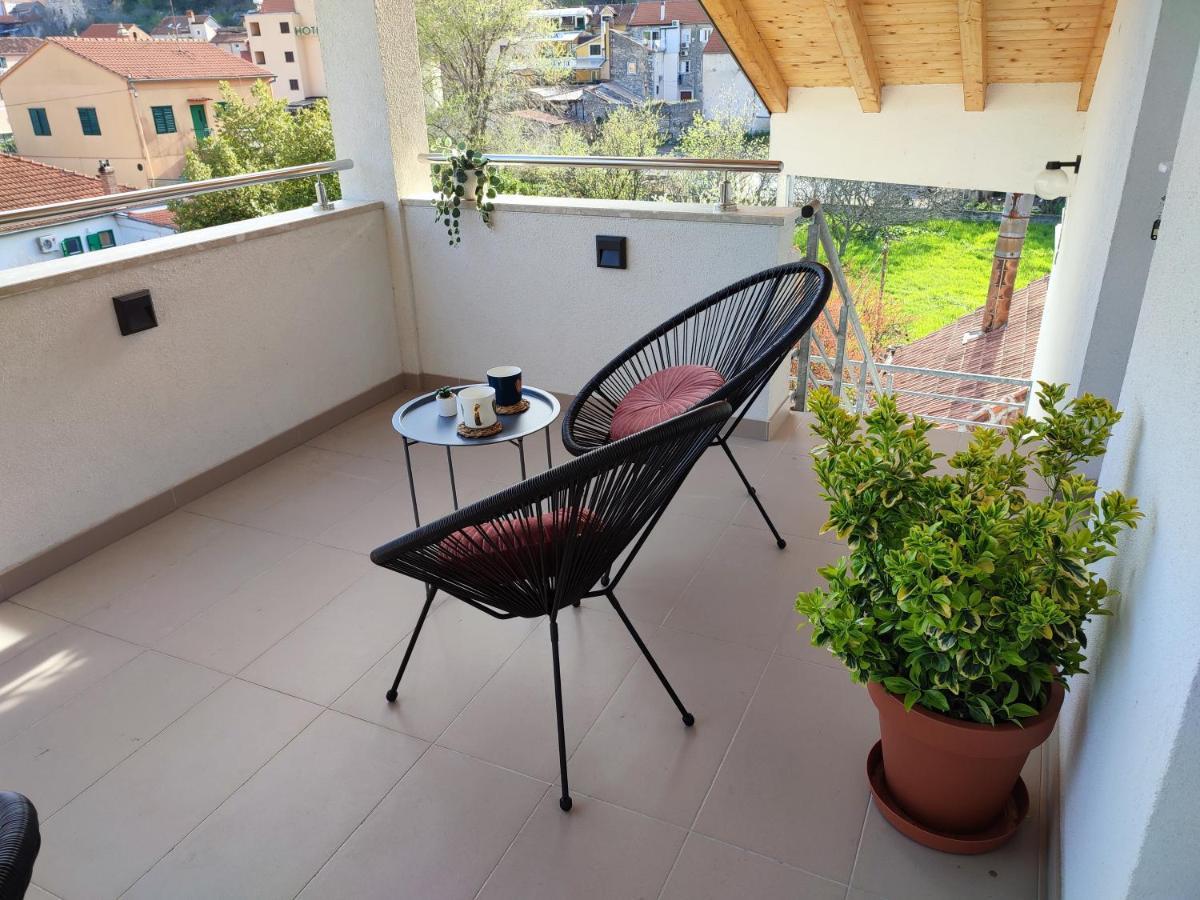 Apartments Pulic 스크라딘 외부 사진